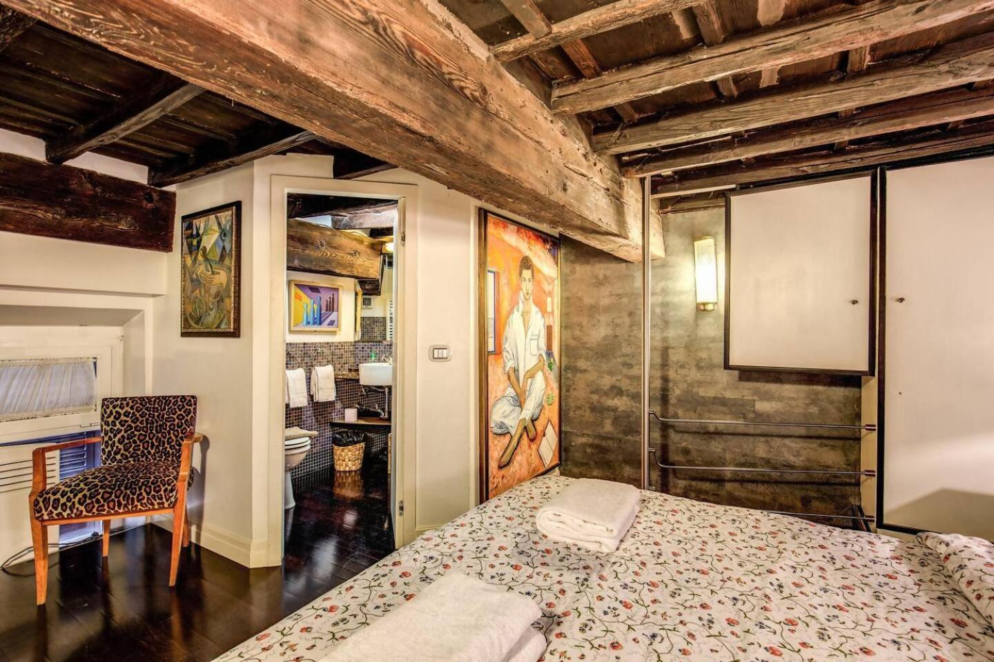 Spacious Flat By Piazza Navona Rome Bagian luar foto