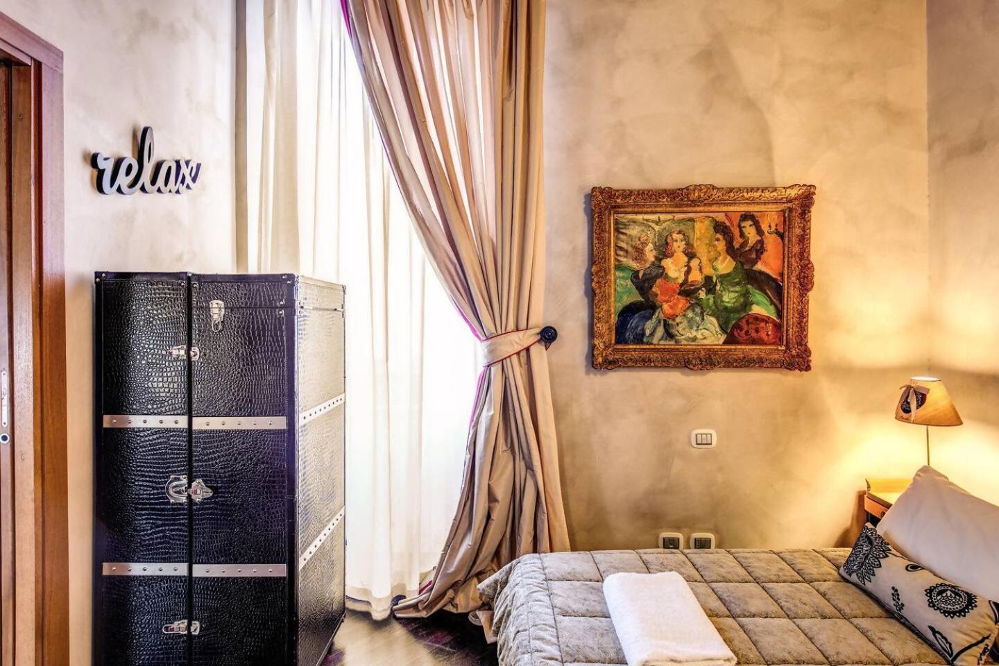 Spacious Flat By Piazza Navona Rome Bagian luar foto